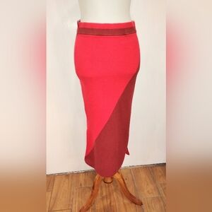 SOLID & STRIPED KNIT SKIRT